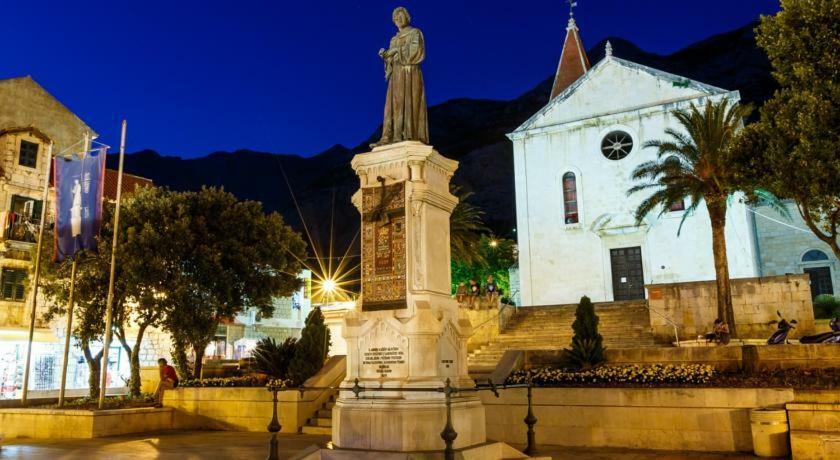 Litorian Makarska Apartment Luaran gambar
