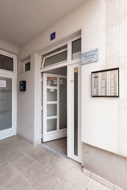 Litorian Makarska Apartment Luaran gambar